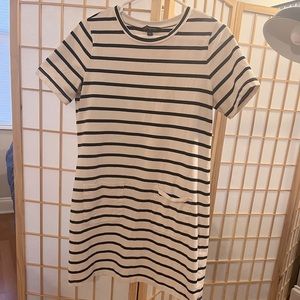 Banana Republic T-Shirt Dress
